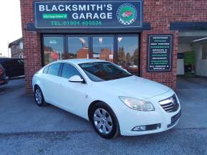 VAUXHALL INSIGNIA 2011 (11) at Blacksmith Garage Stockton on Forest